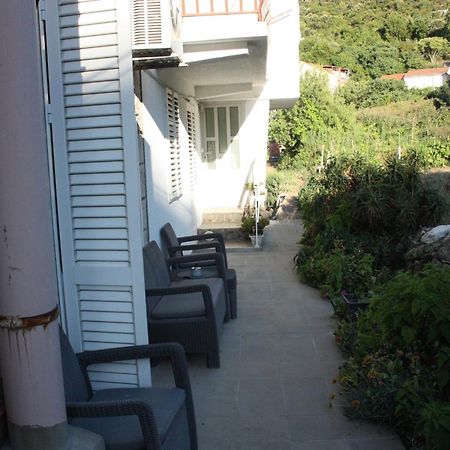 Apartment Ivan Račišće Buitenkant foto